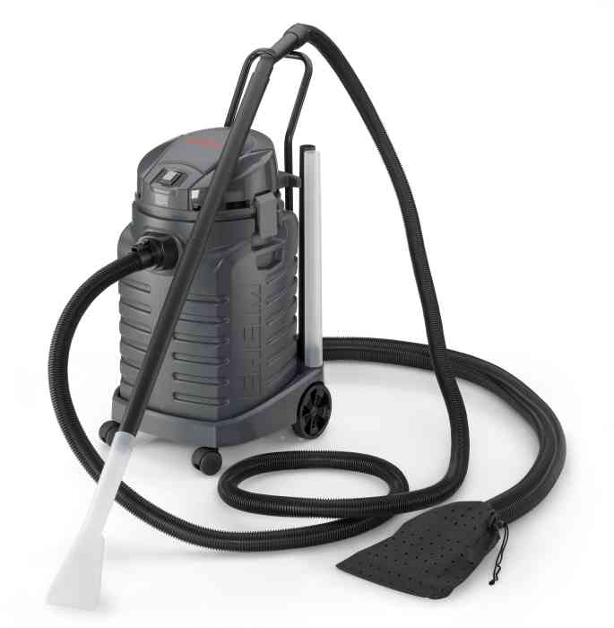 VAC40