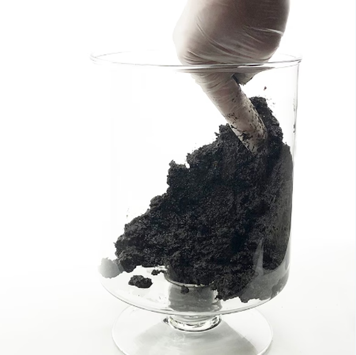 J. Green Sticky Soil 700 ml