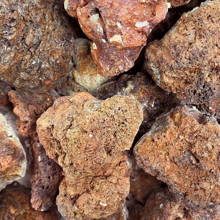 Me Nature Nano Detail Red Lava Stone (2kg)